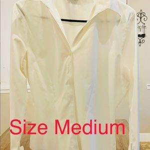 Jones New York button down shirt size medium